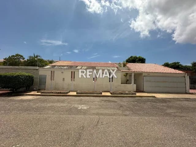 Casa en venta en sector los olivos