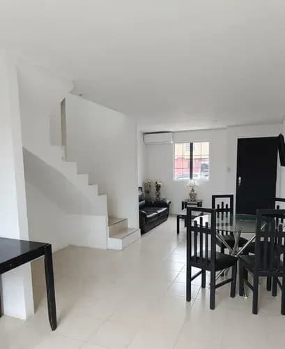 Yo Ofrece Hermoso Town House En Tierra Clara Parque Valencia. Solo Clientes