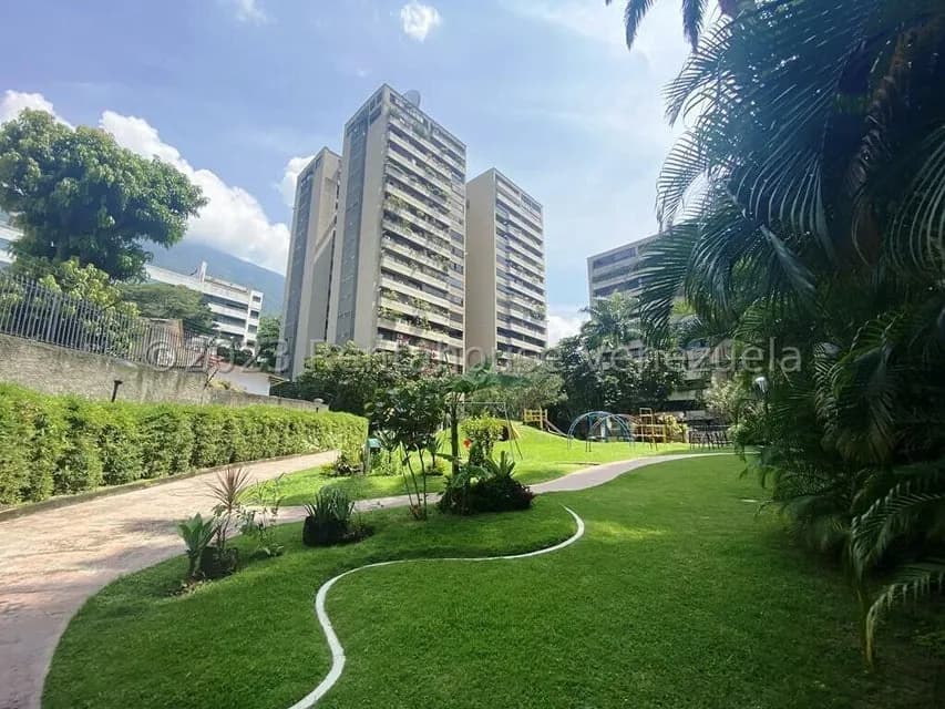 Apartamento (1 Nivel) en Alquiler en Santa Eduvigis, Distrito Metropolitano