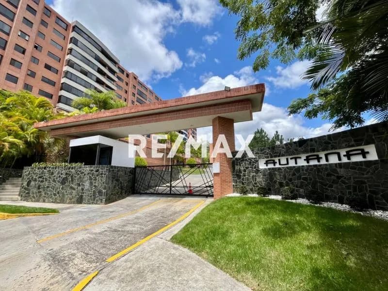 En venta hermoso apartamento con increible vista en el Solar del Hatillo