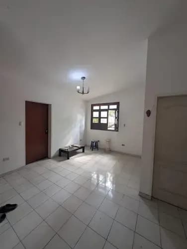 Majestuosa Casa De Esquina En Calle Cerrada Con Piscina Propia, Planta Eléctrica Y Gran Potencial Para Remodelar Urbanización Trigal Sur, Valencia Norte Ja-inz