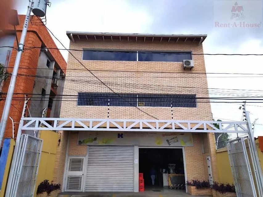 Comercial (Edificio) en Venta en La Mata, Lara
