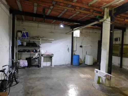 //maria Elena Oropeza // Vendo Excelente Ubicación Asegurando Plusvalía Y Rentabilidad Casa Comercial 278 M2 //zona Repuestera / Cerca Av Romulos Gallegos /en Centro, Barquisimeto, Lara#26-20306//