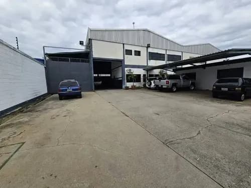 Galpón Industrial En Alquiler En Castillito Parque Industrial 1.500 M2 Fs