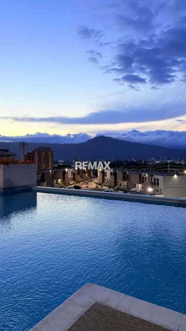 Planta Eléctrica 100% Se Vende Hermoso Apartamento Res Iceberg Urb Jardín Mañongo