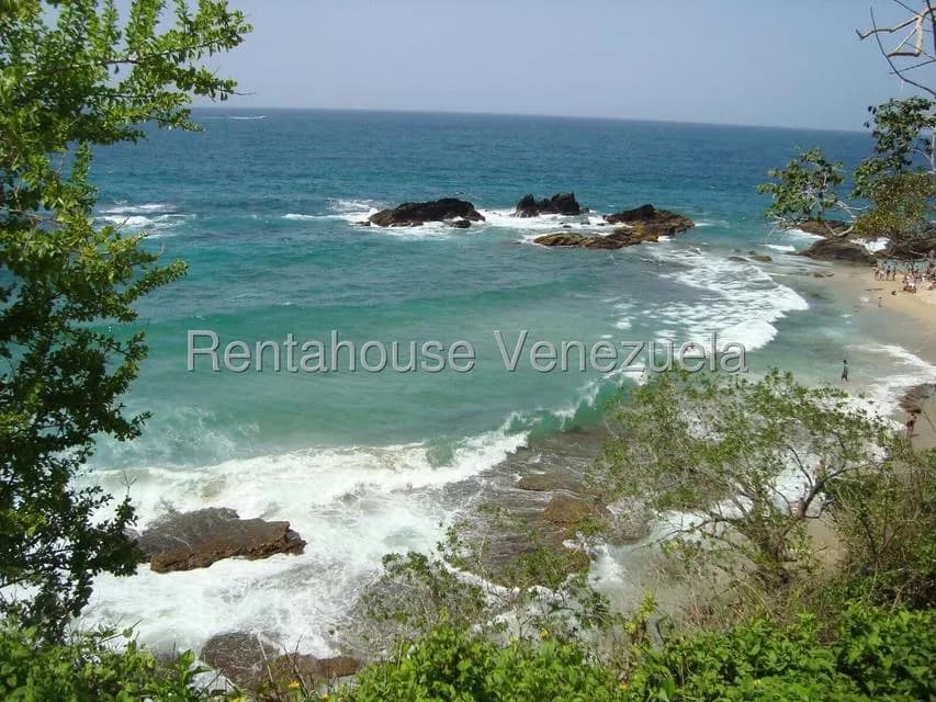 Terreno (Residencial) en Venta en Corrales, Miranda