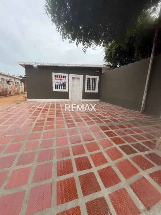 VENDO CASA EN EL SOLER