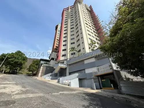 Teresita Luigi Vende Acogedor Apartamento, Edif. De Poca Data, En Urb. El Parral Tl 25-15498