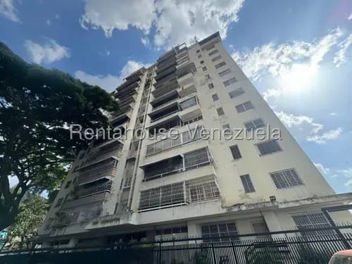 Yb Se Ofrece En Venta Precioso Apartamento En El Paraiso #26-19382