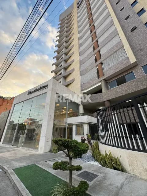 ¡En venta Exclusivo Apartamento en obra gris ubicado en La Soledad!