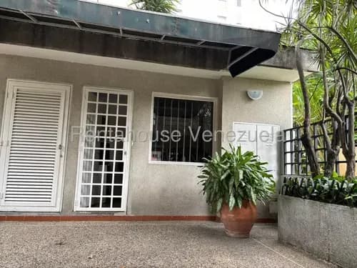 Buscas Un Hogar En El Corazón De Caracas? Este Apartamento En Alquiler En Los Palos Grandes Es Para Ti! Belkis 26-12280