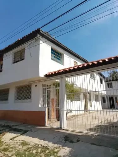 Casa En Venta Con 8 Anexos En Avenida 190 Naguanagua | Terreno 290 M2 | Construcción 360 M2 (e&m)
