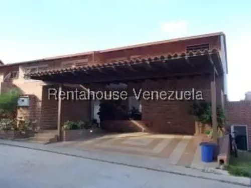 #25-20037 Hermoso Y Acogedor Town House, Ubicado En Loma Linda