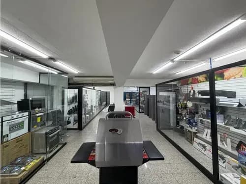 Se Vende / Alquila Local 400m2. La Candelaria