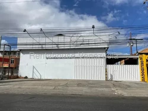 Se Vende Galpón Industrial Av Intercomunal Turmero 1386 Mts2 Con Planta Eléctrica, Taque Subterráneo 25-19780 Hc