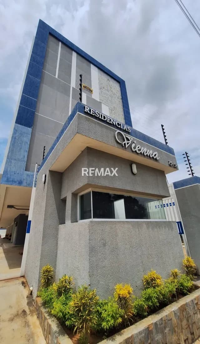 Vendo Apartamento en Residencia Vienna,para estrenar en Av. 15 Delicias. Edificación nueva. Excelente ubicación