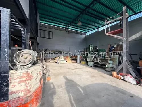 Milagros Inmuebles Galpon Industrial Venta Barquisimeto Lara Zona Centro Economica Comercial Economico Código Inmobiliaria Rent-a-house 26-17818