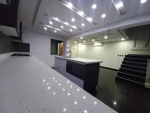 Penthouse En Terrazas De San Diego, Carabobo. 128 Mts2 Remodelado. 4 Habitaciónes( Una Con Vestier) 3 Baños,sala,comedor,terraza 1 Puesto De Estacionamiento Techado,gas Directo/mary