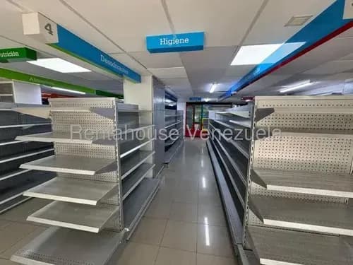 Oportunidad Local En Alquiler En Colinas De Bello Monte 25-18406 - Jca