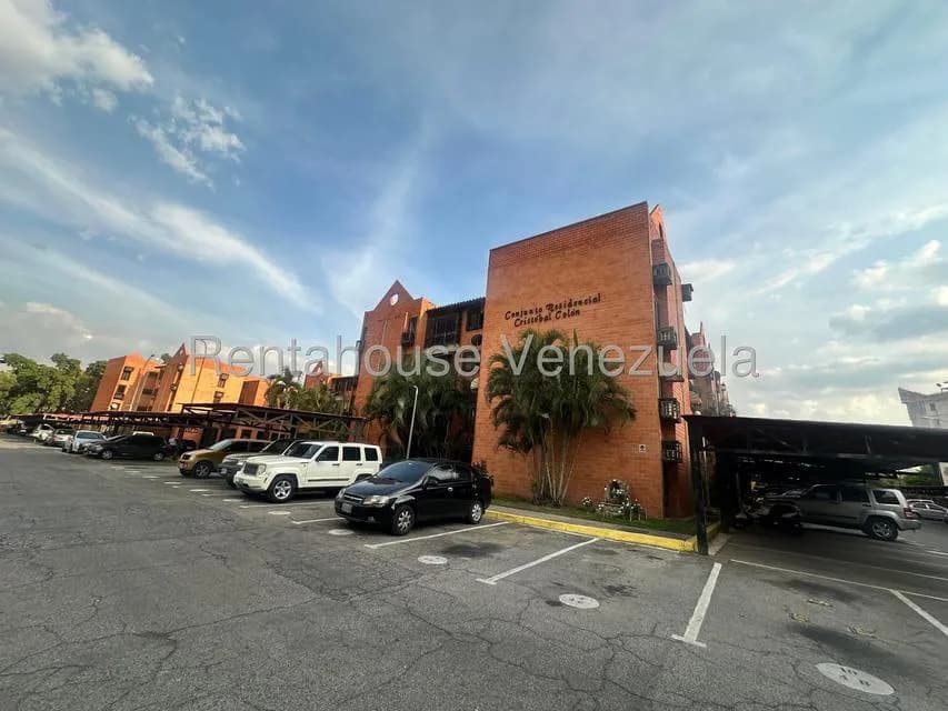 Apartamento (1 Nivel) en Alquiler en Base Aragua, Aragua