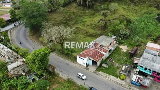 TERRENO EN TRONCAL 5 EN SANTA ANA