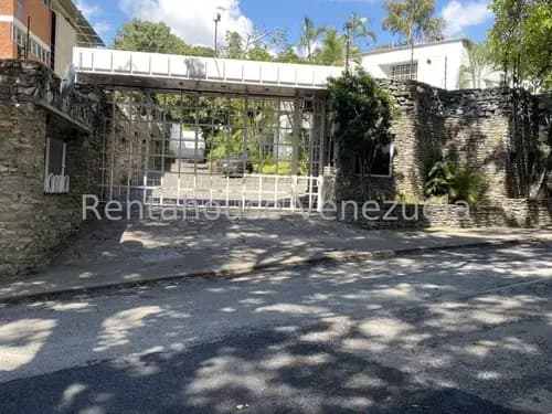 Townhouse Dúplex En Venta En La Florida Yr266234