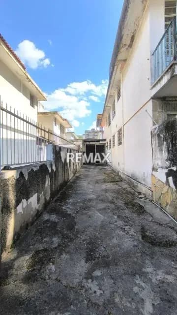 VENTA CASA LA CALIFORNIA SUR PARA REMODELAR