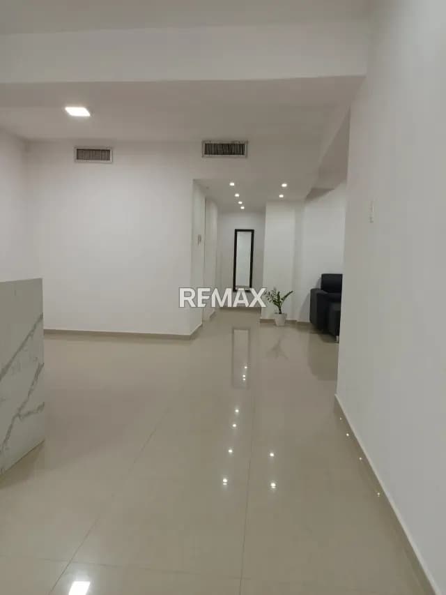 Bello Apartamento en Alquiler - Lechería - Cerca de la Av. Principal