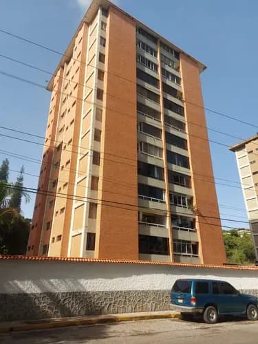 Bello Apto Recién Remodelado De 100 Mts 3 Hab 2 Baños 1 Puesto Piso Bajo Baños Tuberías Cableado Pisos Todo Nvo Agua Dé Pozo Propio Del Edif Documentos Al Día Listos Para Firmar Entrega Inmediata