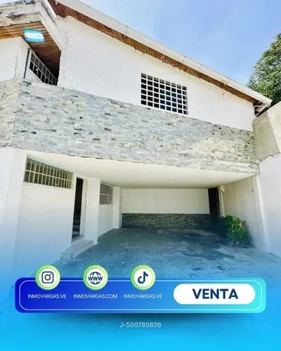 Potencial Casa En Venta De Oportunidad Ubicada En;los Corales - La Guaira