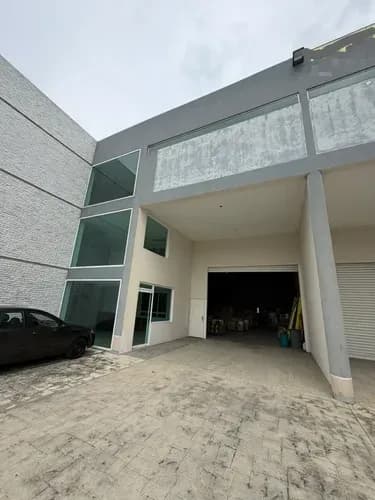 Inzitu Realtors Vende Galpón En San Diego Valencia Ir-nm