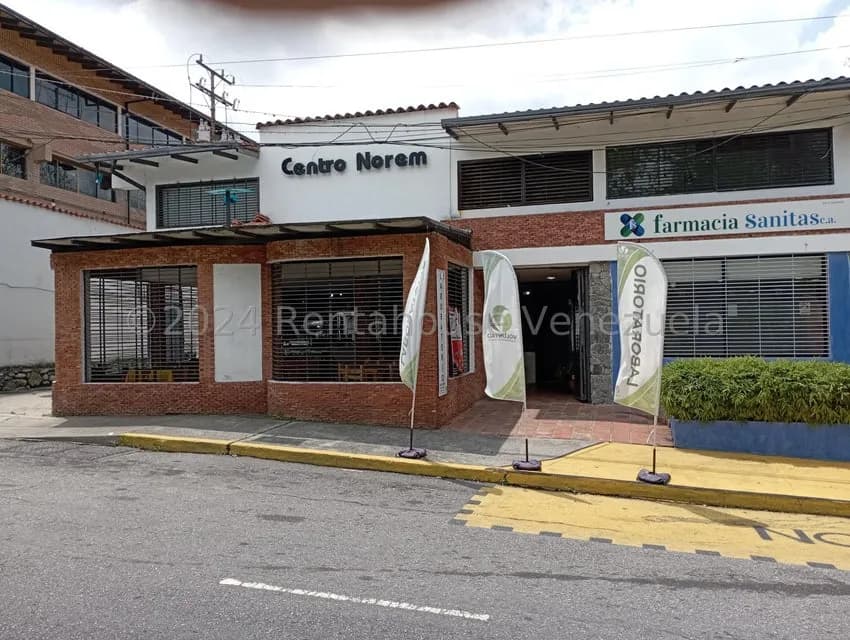 Comercial (Edificio) en Venta en Avenida Urdaneta, Merida