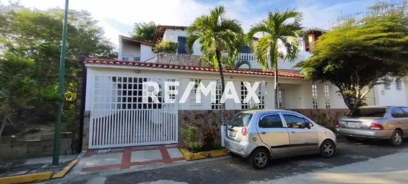 CASA EN VENTA CHARALLAVE COUNTRY