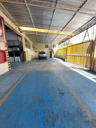 258356 Venta Galpón Industrial, Sector La Quizanda, Valencia