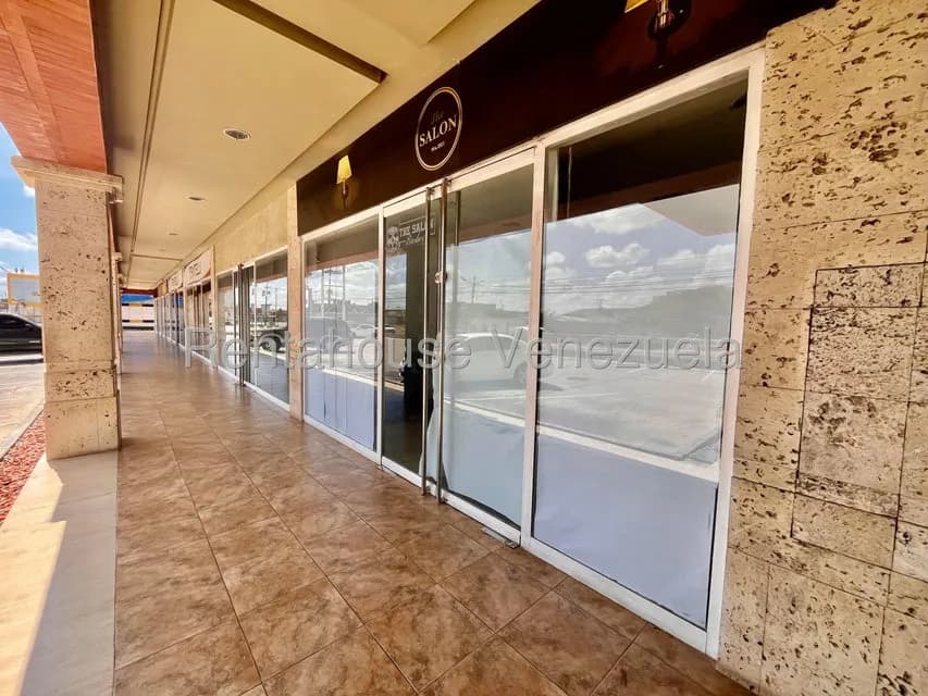 Comercial (Local Comercial) en Alquiler en Santa Irene, Falcon