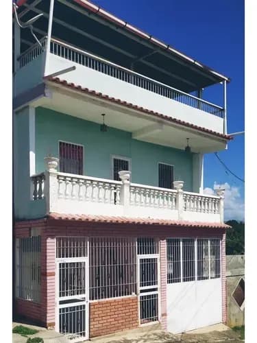 Se Vende Casa 336m2 7h/6b/1p Manguito Santa Teresa Del Tuy 2901