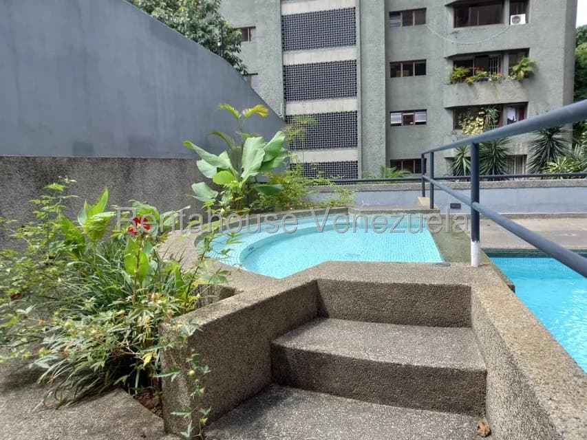 Apartamento (1 Nivel) en Alquiler en El Rosal, Distrito Metropolitano