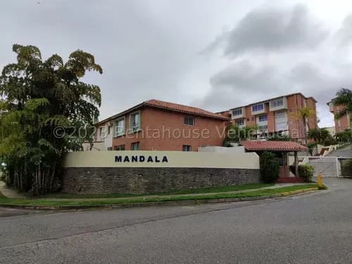 Bonito Y Encantador Apartamento Dúplex En Venta, A Pocos Minutos Del Cc Terrazas De La Lagunita
