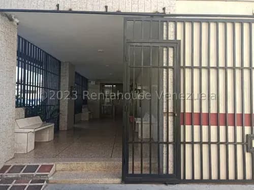 Alquila Espacio Inm A Estrenar Ideal Para Consultorio U Oficina Posee 3x3mts2 Sala De Espera, Pisos Cerámicas, Lámpara Led, Cableado Para Conexión Internet. Los Sauces Valencia 24-6465