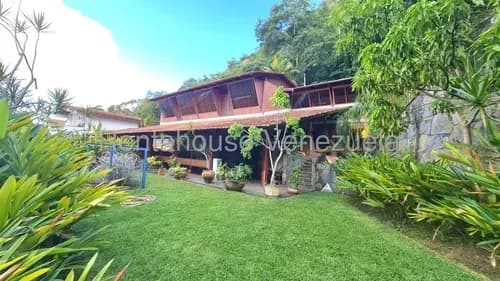 Carla Gonzalez Casa En Venta Colinas De Los Ruices Mls #26-7379 Sc