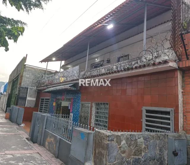 Local comercial en venta en El Cementerio