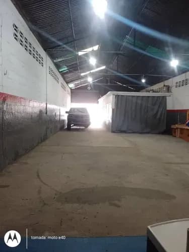Ventas De Galpon En Av Intercomunal De Puerto La Cruz, Excelente Ubicacion A Pies De Calle Y Disponible Para Cualquier Tipo De Comercio