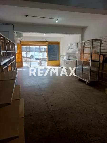 LOCAL EN ALQUILER EN TRUJILLO CAPITAL