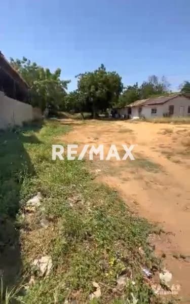 Terreno en Pomona