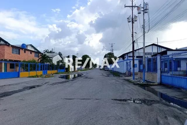 Quieres ser parte del Crecimiento Industrial de Acarigua, tengo un Galpon para TI.