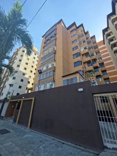 En Venta Apartamento San Jacinto. Maracay Edo Aragua 122m2
