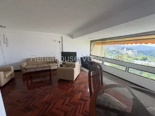 Practico Y Funcional Apartamento Ubicado En Las Cercanias De La Embajada Americana 26-17621 Cv