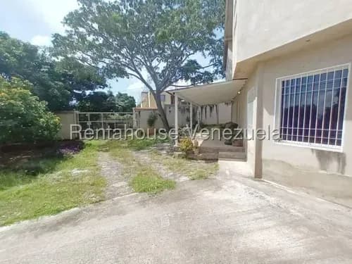 *al/exclusividad En Lomas De Tabure: Casa De Lujo Con 614m2 De Terreno. En Venta Cabudare Lara, Venezuela, Cod 26-3214 / 4 D/ 4 B/614.03 M2
