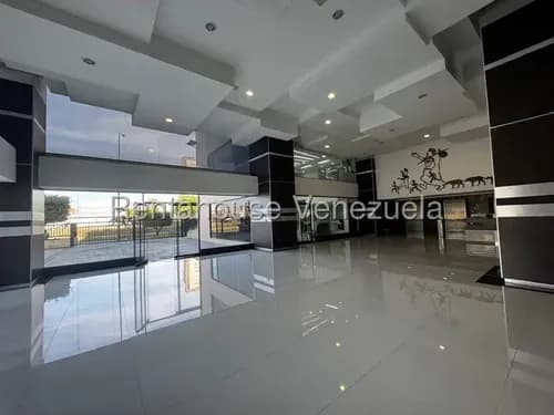 *jl/oficina Comercial En Alquiler Triangulo Del Este Barquisimeto Lara, Venezuela, Cod. 26-8009 / 2 B/ 5389 M2