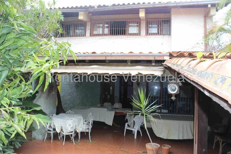 Casa (Multipes Niveles) en Venta en Lomas de San Rafael de La Florida, Distrito Metropolitano